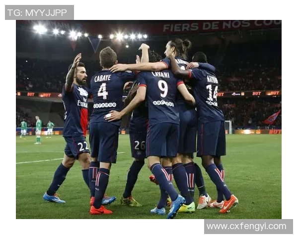 英超热刺与巴黎圣日耳曼激战成平局绝杀时刻点燃全场激情