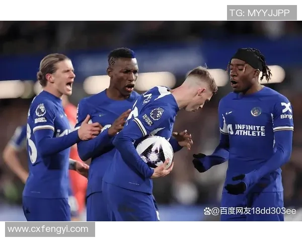莱比锡狂胜切尔西五球绝杀引发争议判罚全场沸腾